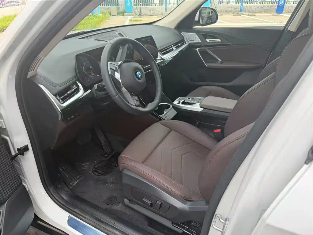 BMW X1 2025