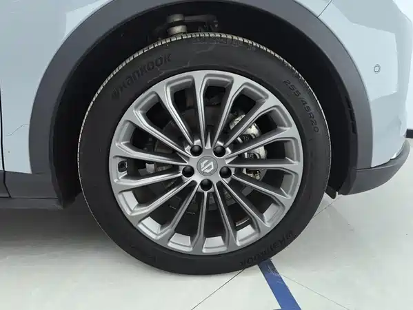 Leapmotor C11 2024