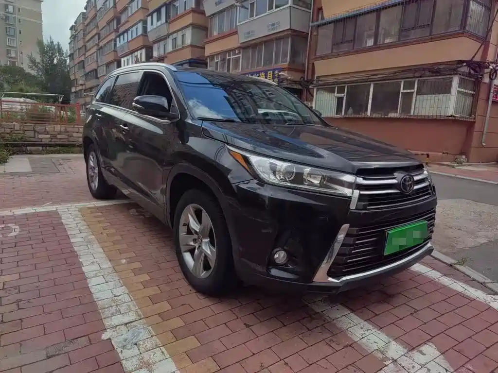 Toyota Highlander 2020 — фото 2