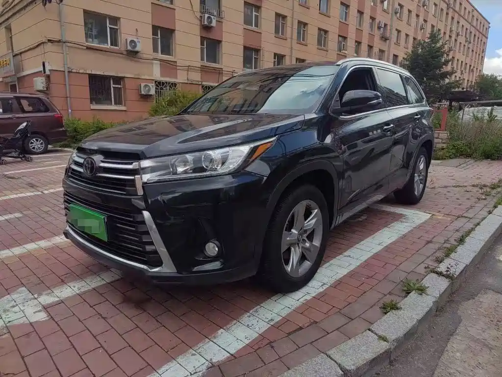 Toyota Highlander 2020