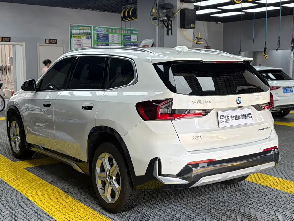 BMW X1 2023 — фото 4