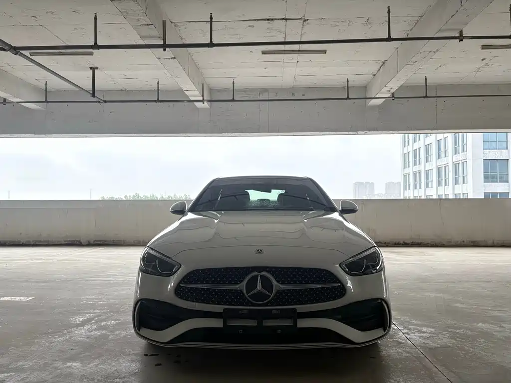Mercedes-Benz C-Class 2023 — фото 2