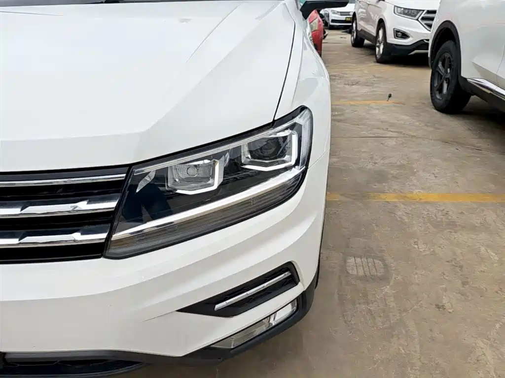 Volkswagen Tiguan L 2019 — фото 24