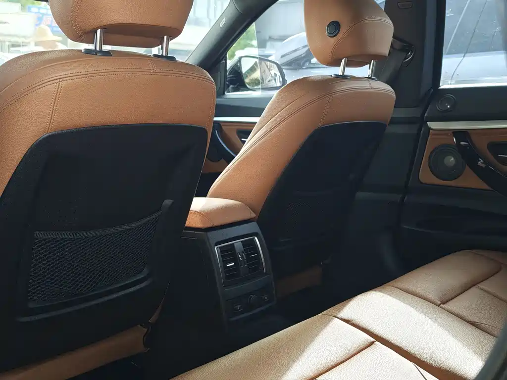 BMW 3 Series GT 2020 — фото 13