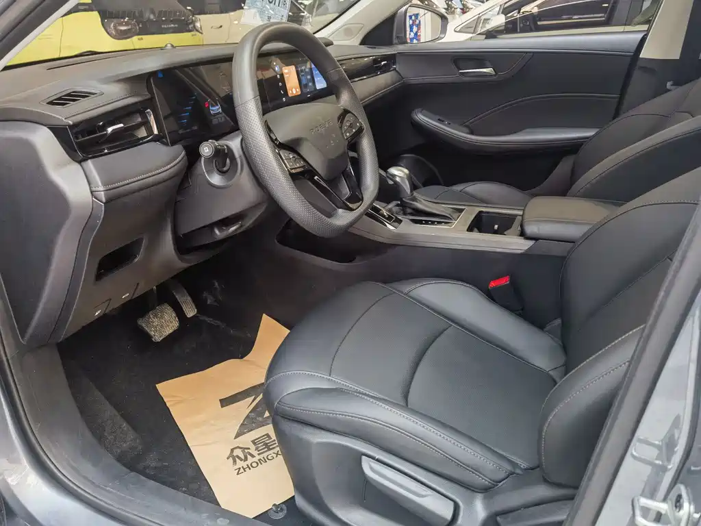 Roewe i5 2025