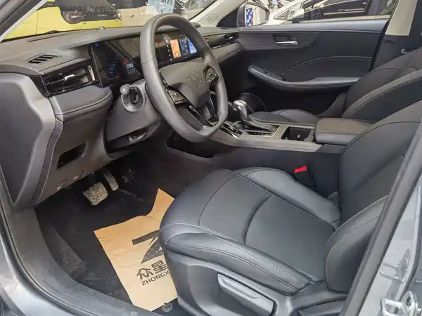 Roewe i5 2025