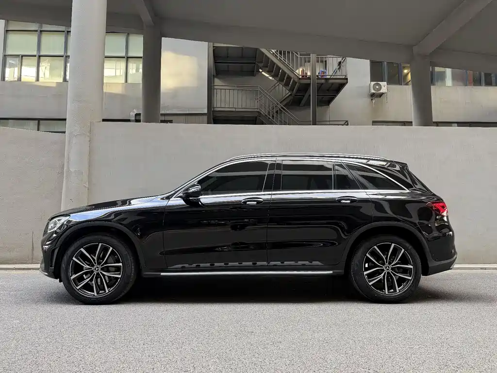 Mercedes-Benz GLC 2020 — фото 3