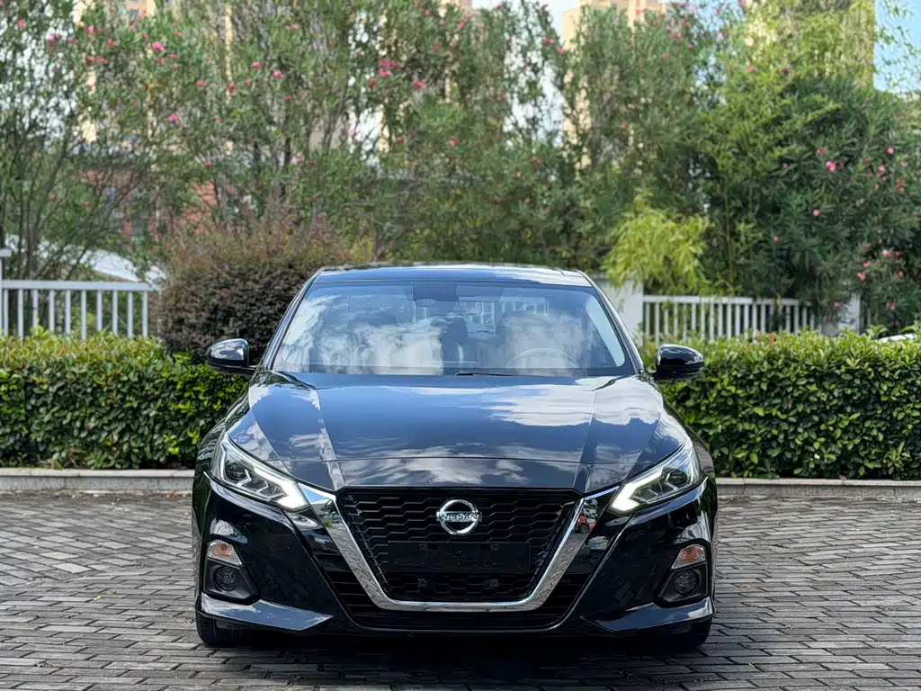 Nissan Teana 2021