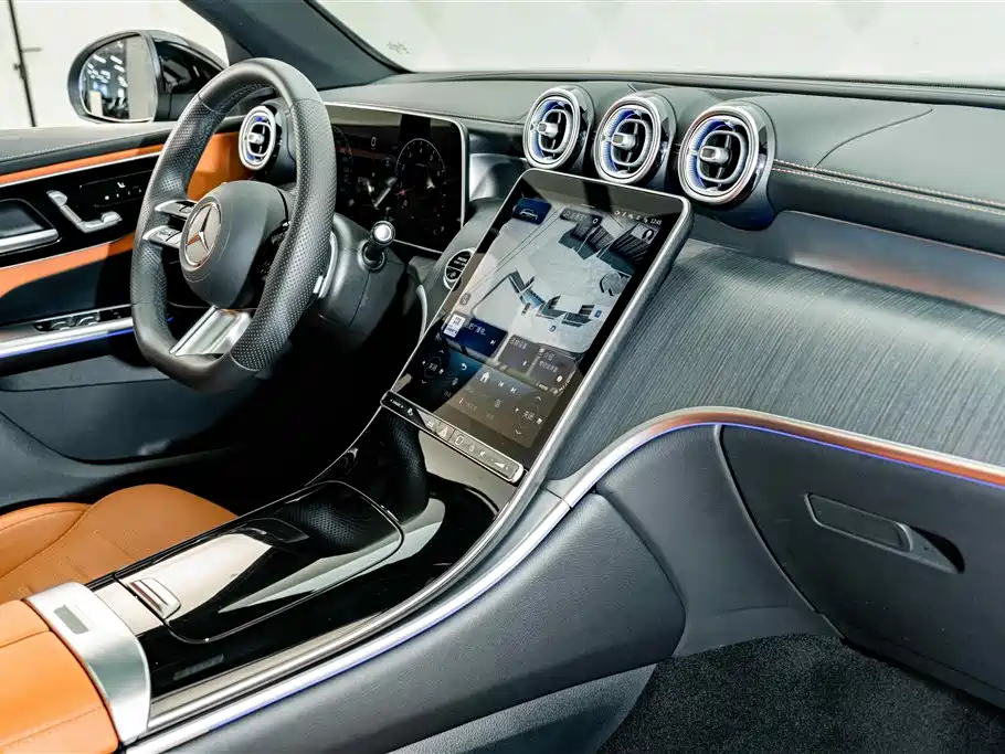 Mercedes-Benz GLC 2025 — фото 17