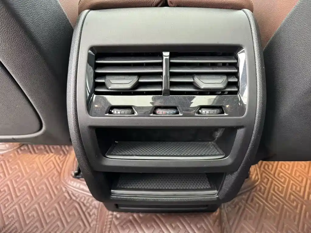 BMW X5 2020 — фото 15