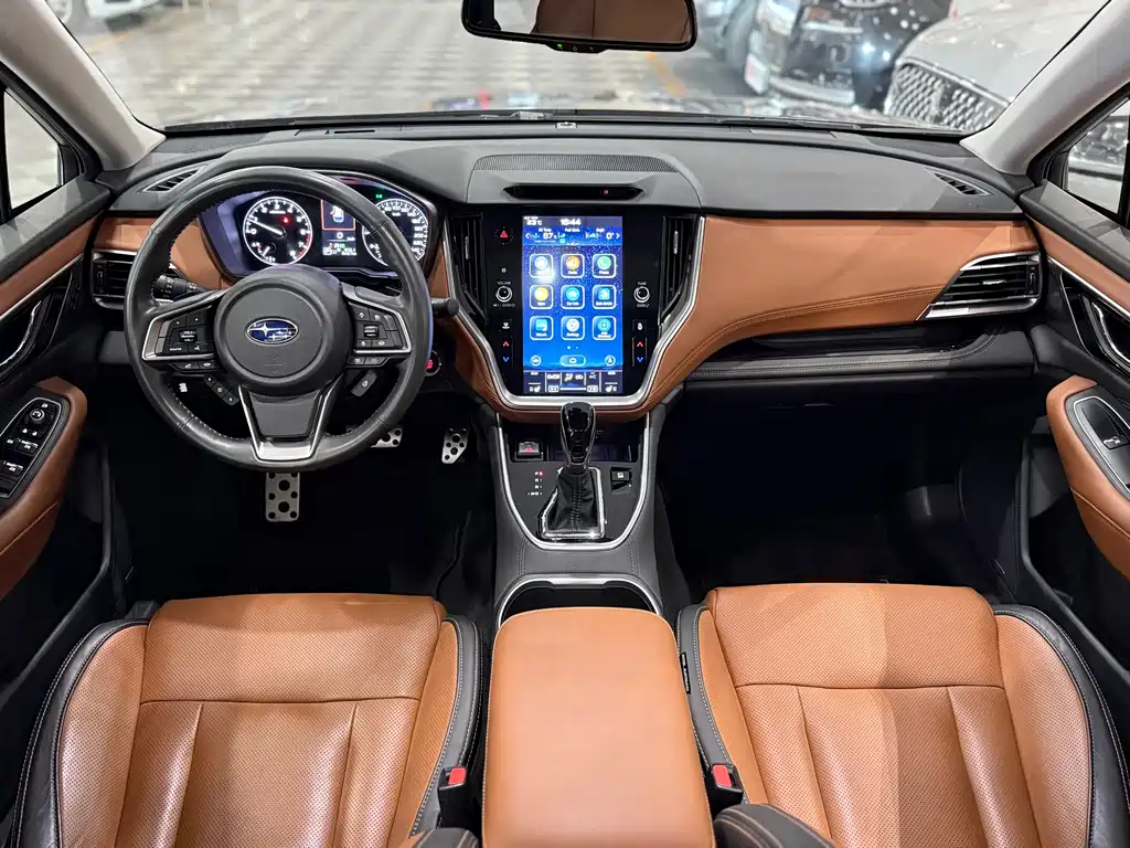 Subaru Outback 2021 — фото 10