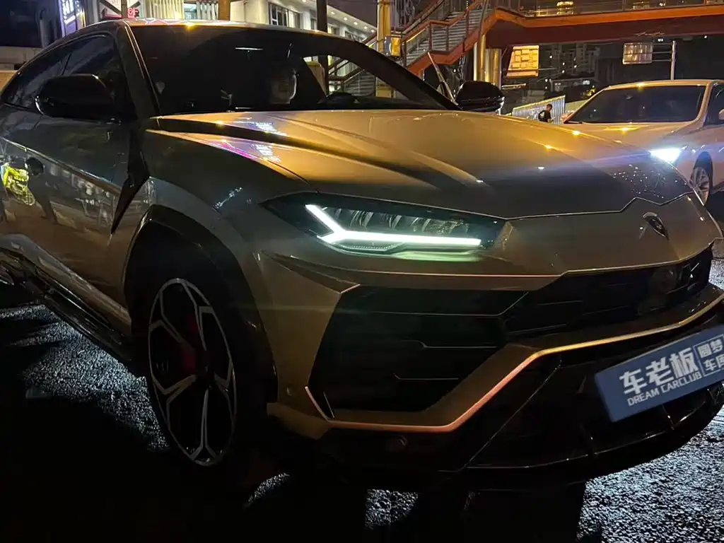 Lamborghini Urus 2020