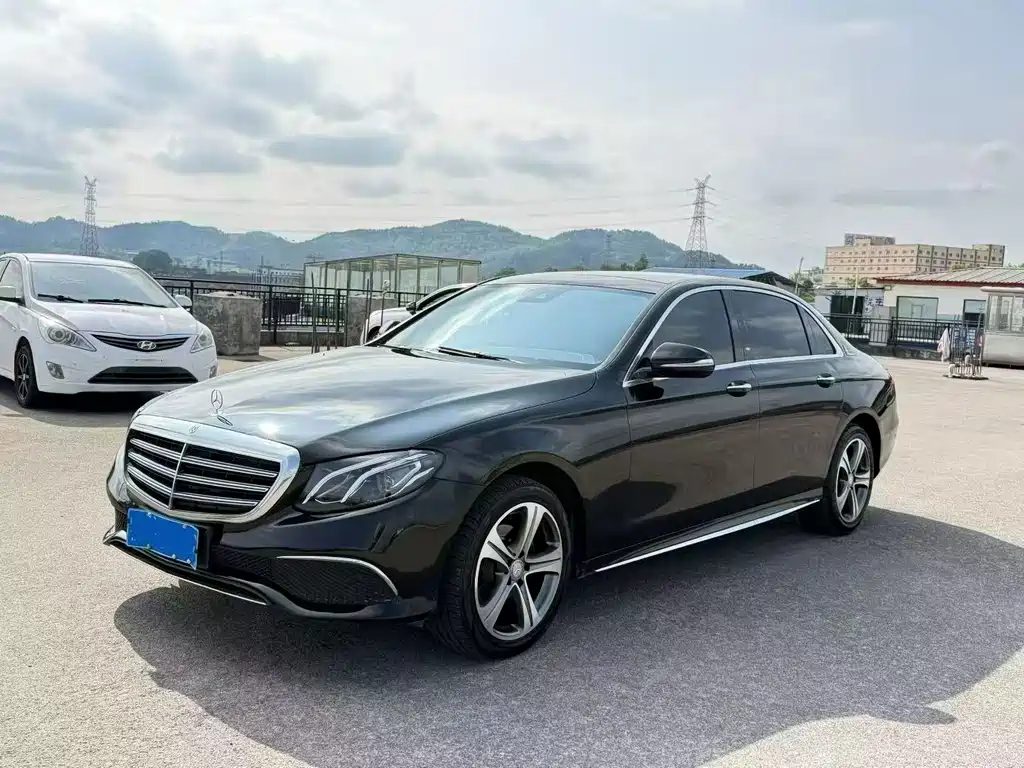 Mercedes-Benz E-Class 2017 — фото 1