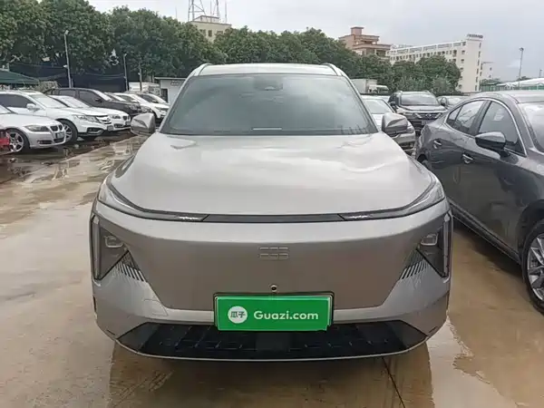 Geely Galaxy L7 2024