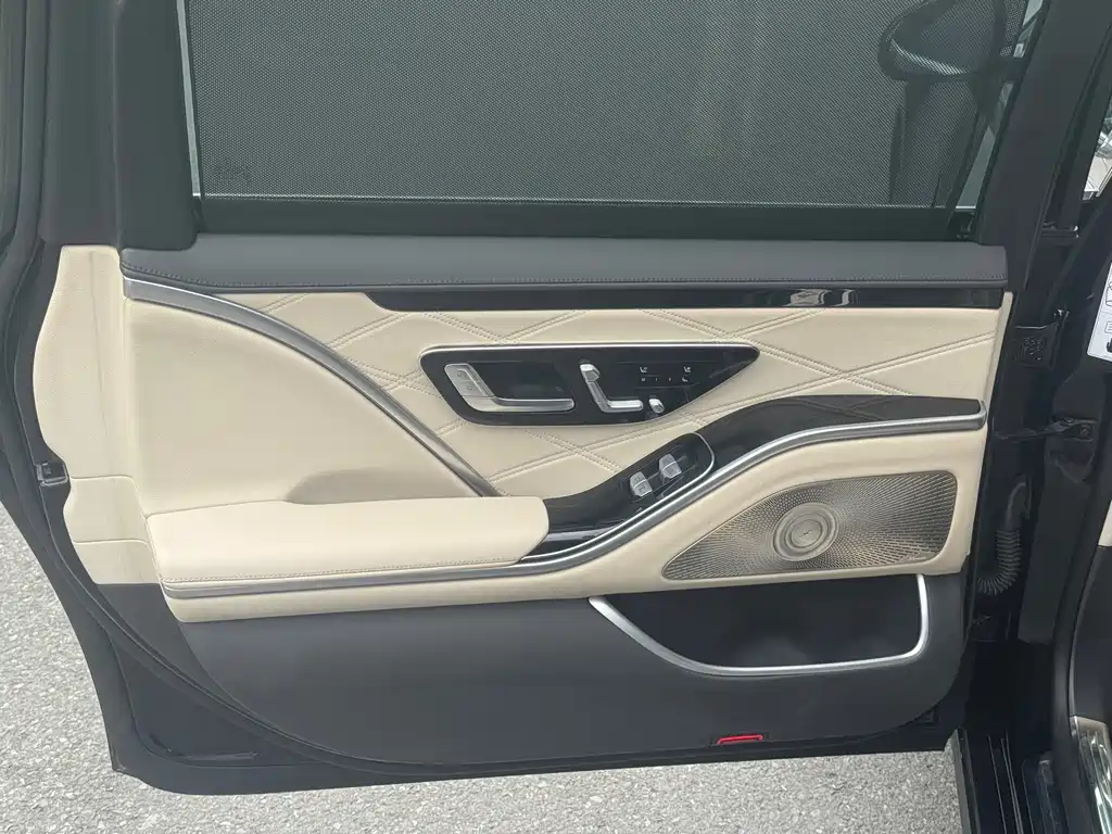 Mercedes-Benz S-Class 2023 — фото 15