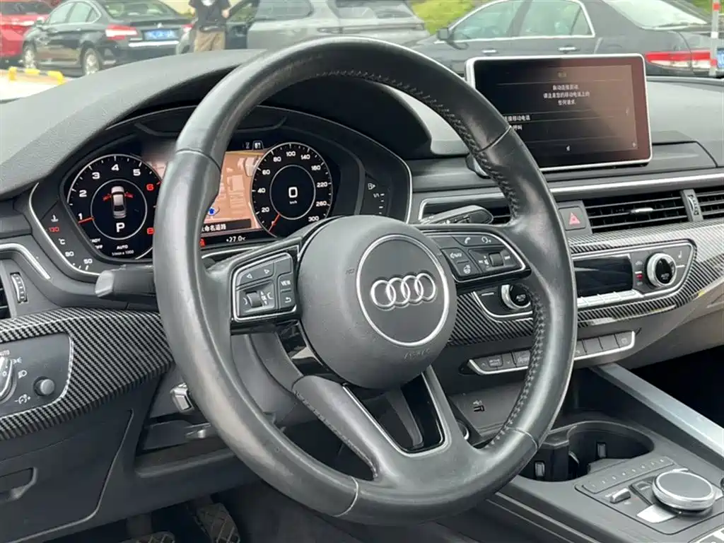 Audi A4L 2018 — фото 3