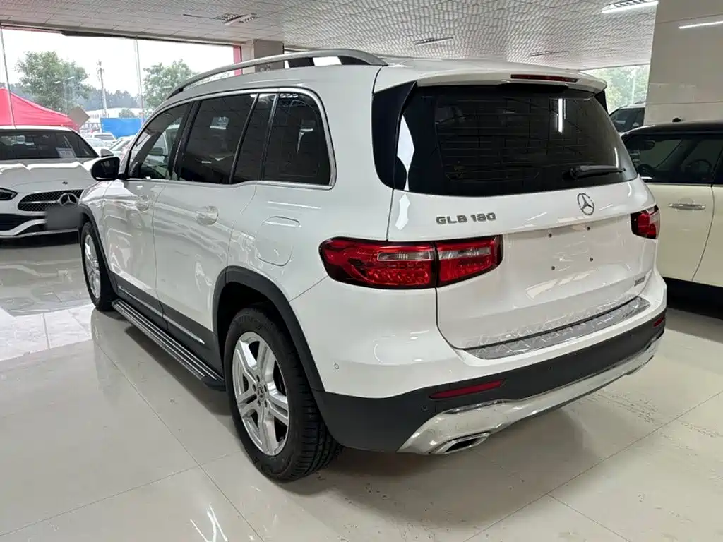 Mercedes-Benz GLB 2020 — фото 23