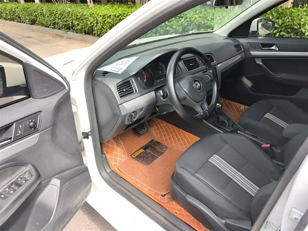 Volkswagen Gran Lavida 2017 — фото 18