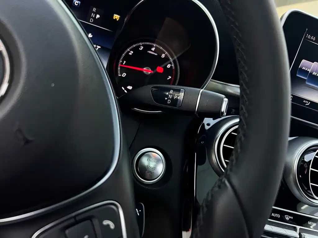 Mercedes-Benz GLC 2016