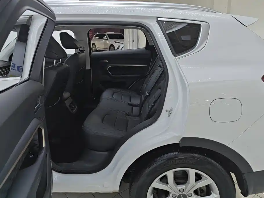 Haval H6 2021 — фото 11