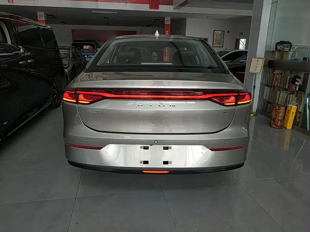 Aion S 2024