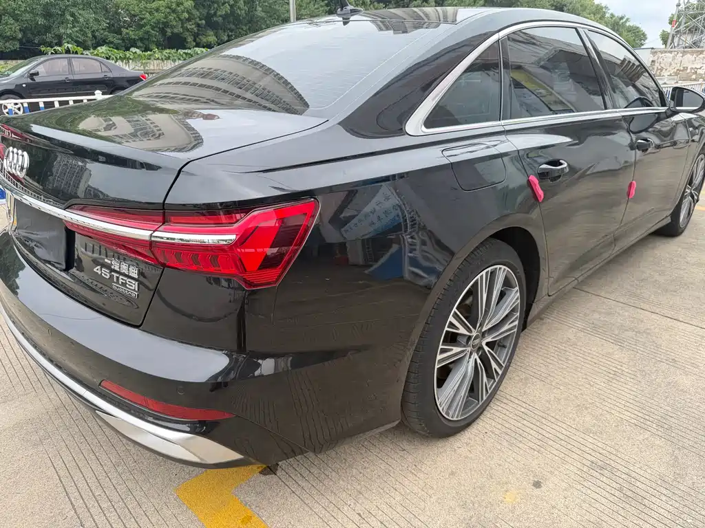 Audi A6L 2023