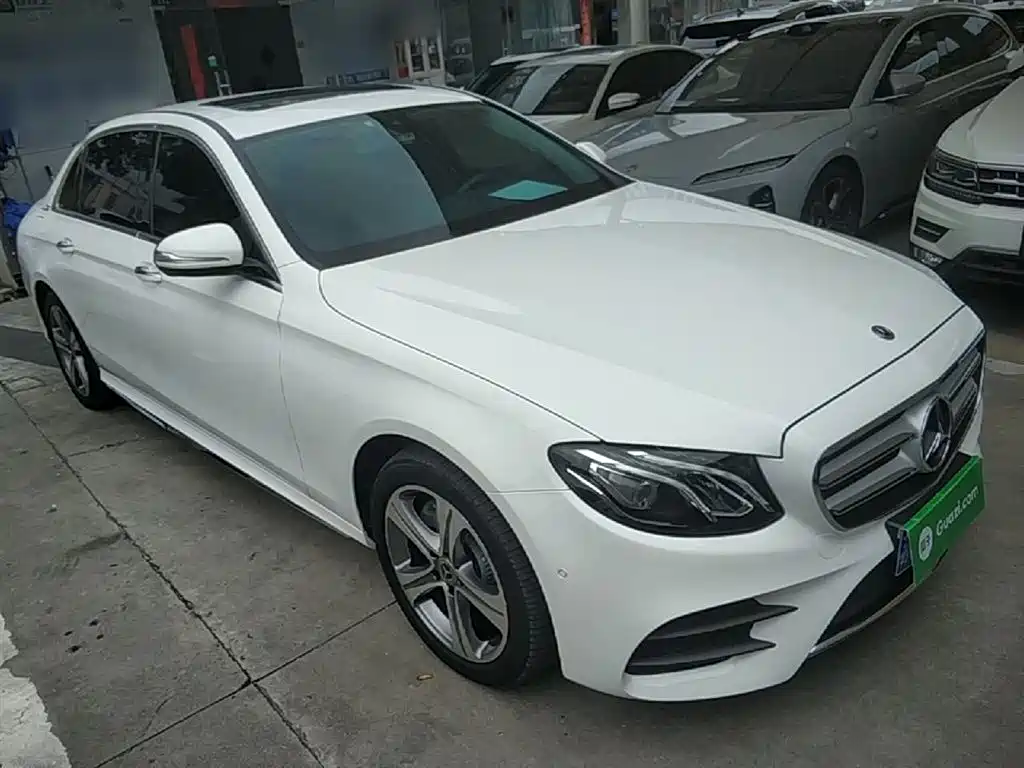 Mercedes-Benz E-Class 2019 — фото 4