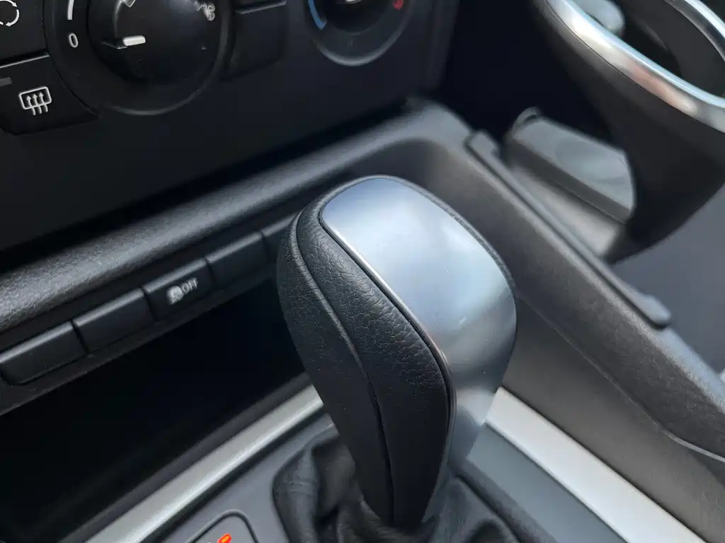 BMW X1 2012 — фото 15