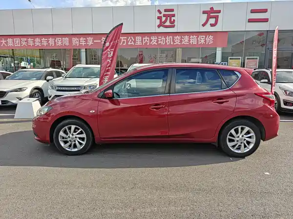 Nissan Tiida 2016