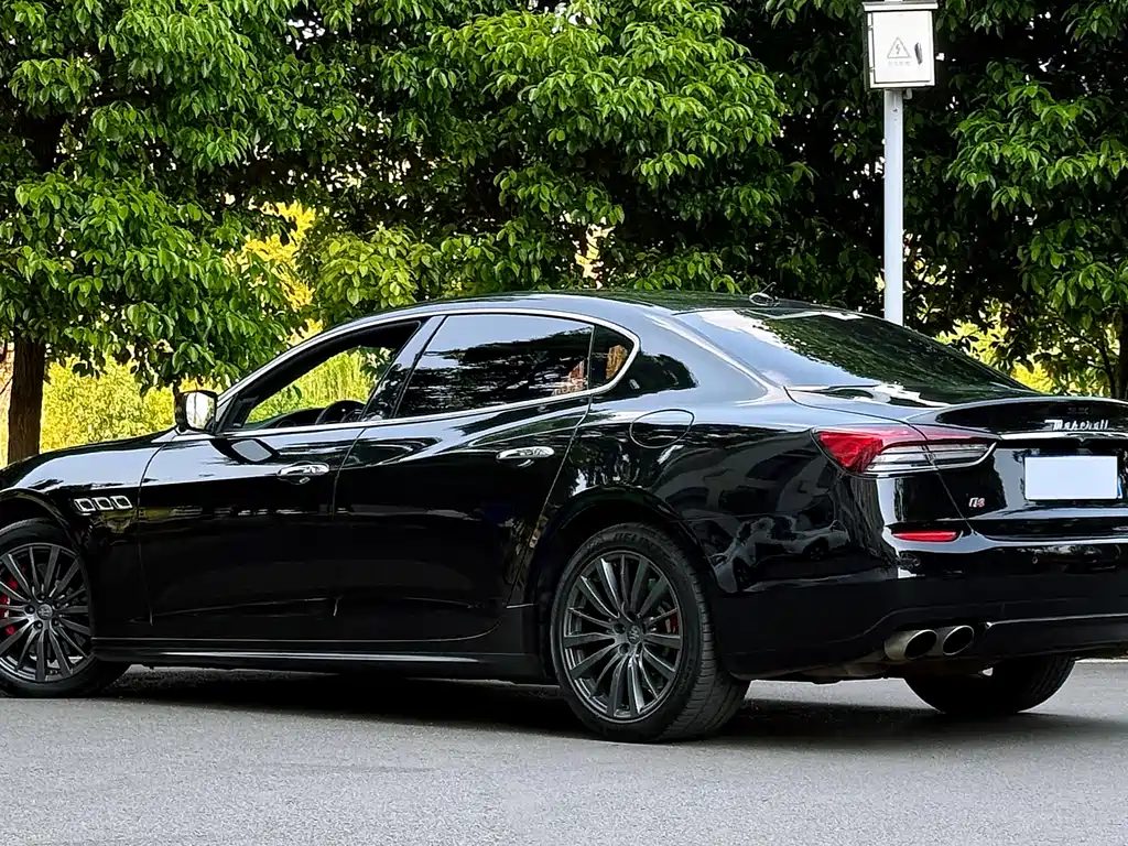Maserati Quattroporte 2014 — фото 4