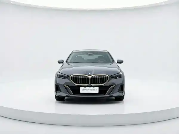 BMW 5 Series 2024