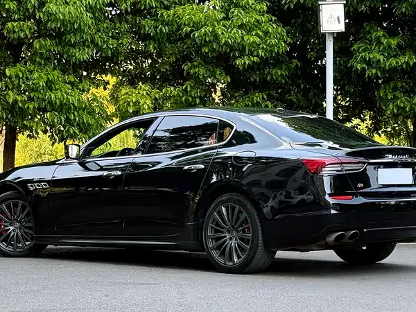Maserati Quattroporte 2015