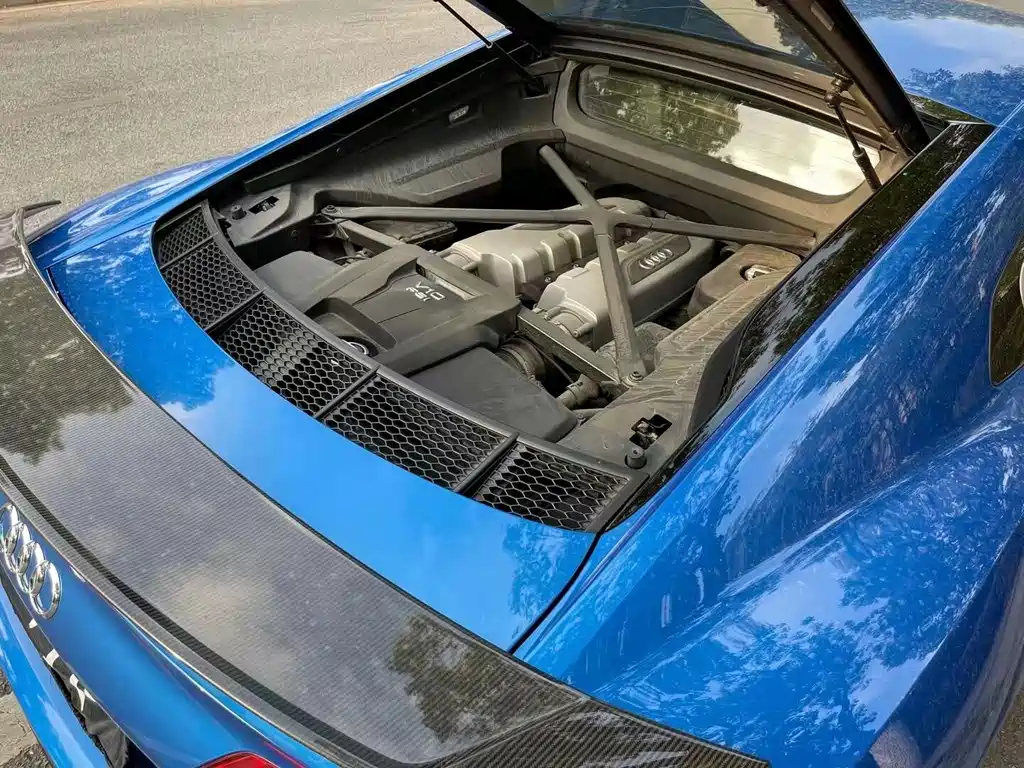 Audi R8 2017 — фото 9