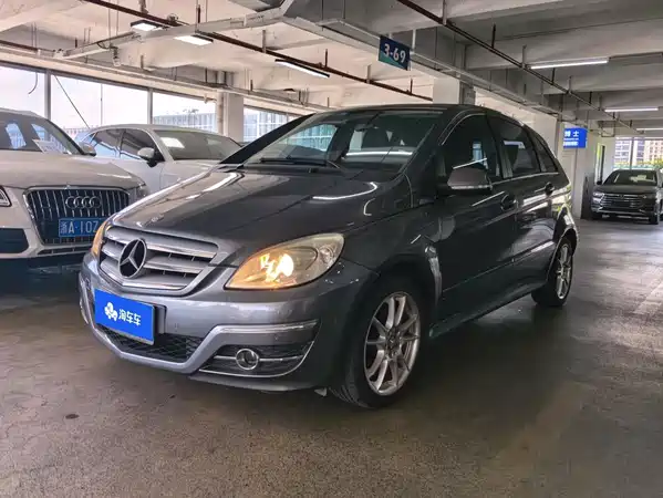 Mercedes-Benz B-Class 2012