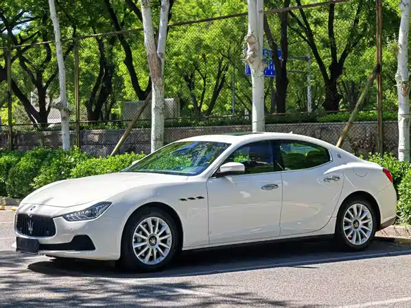 Maserati Ghibli 2017