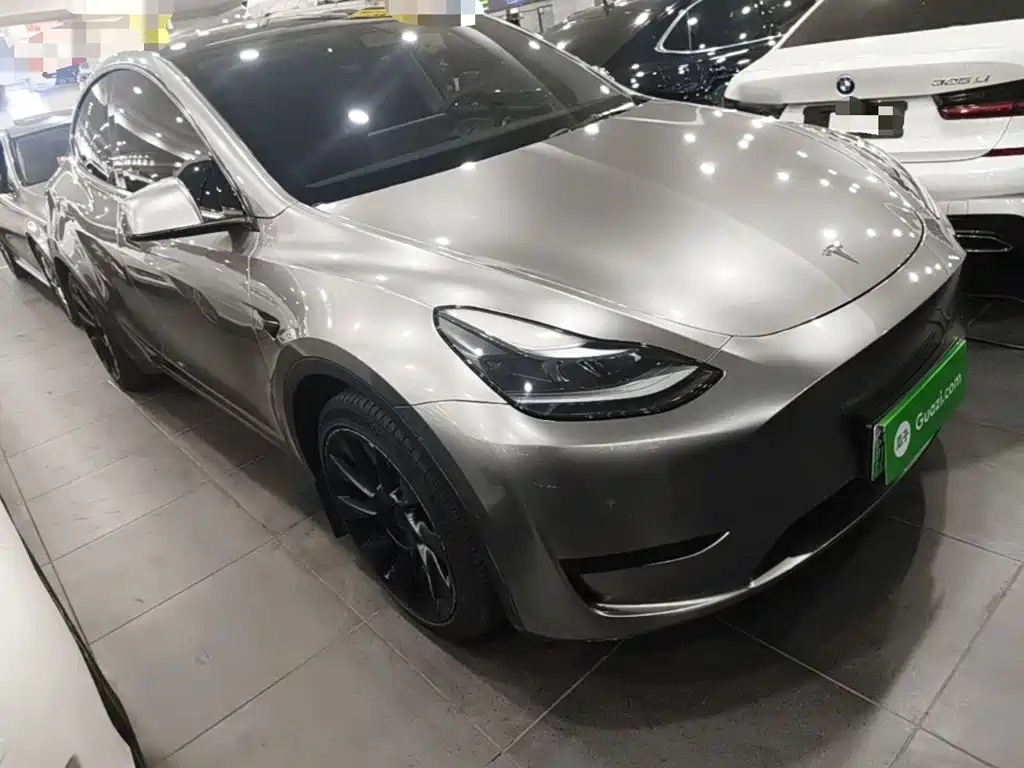 Tesla Model Y 2022 — фото 4