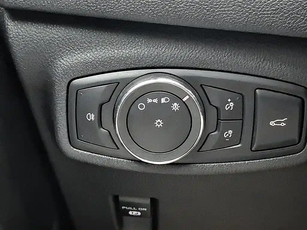Lincoln MKC 2017 — фото 21