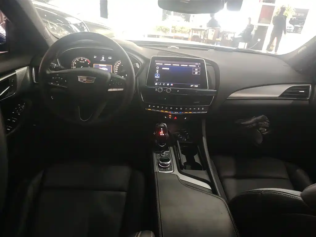 Cadillac CT5 2021 — фото 10