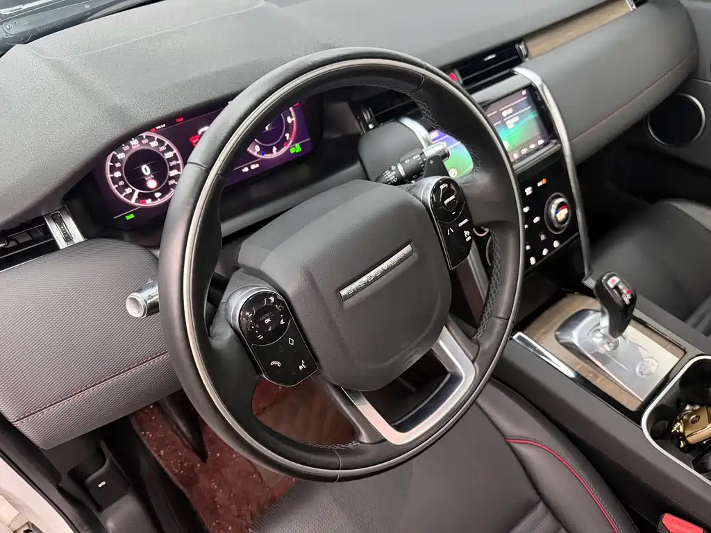 Land Rover Discovery Sport 2020 — фото 7
