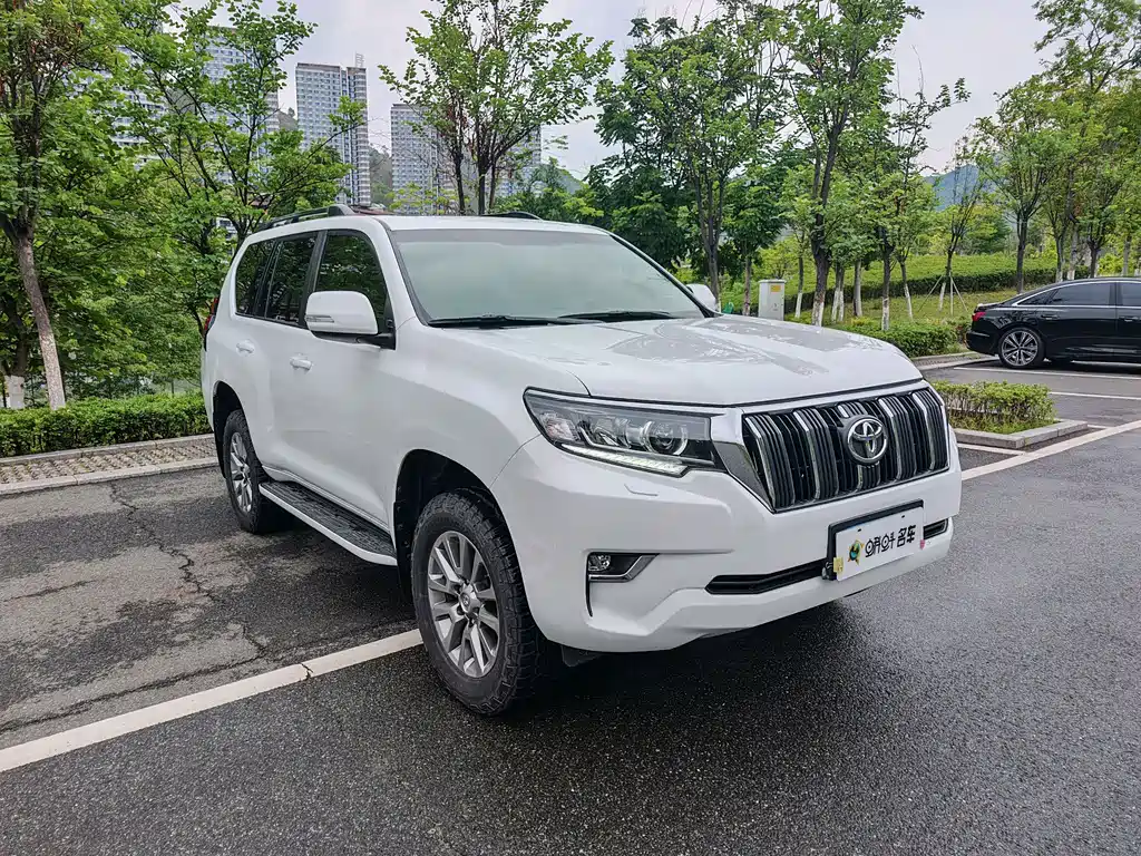 Toyota Prado 2018 — фото 3