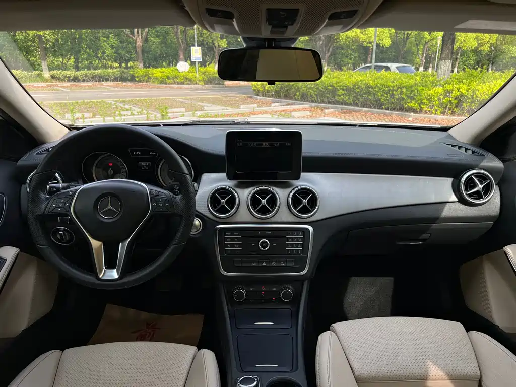Mercedes-Benz GLA 2016 — фото 21