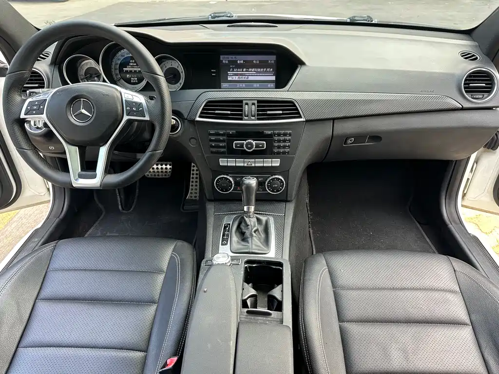 Mercedes-Benz C-Class 2015 — фото 8