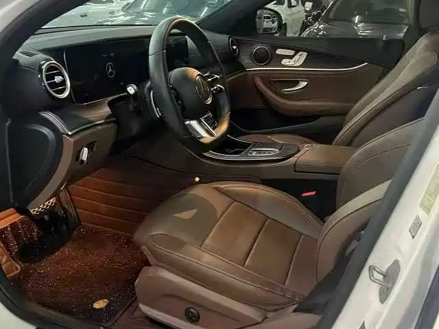 Mercedes-Benz E-Class 2020 — фото 4