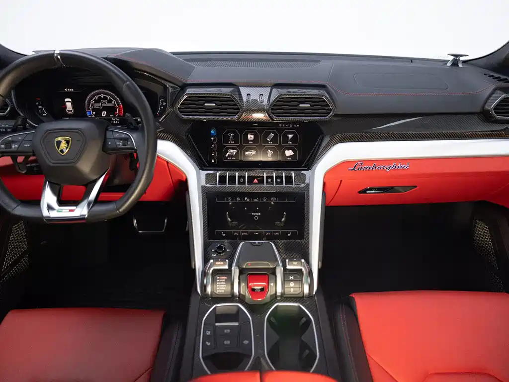 Lamborghini Urus 2022 — фото 11