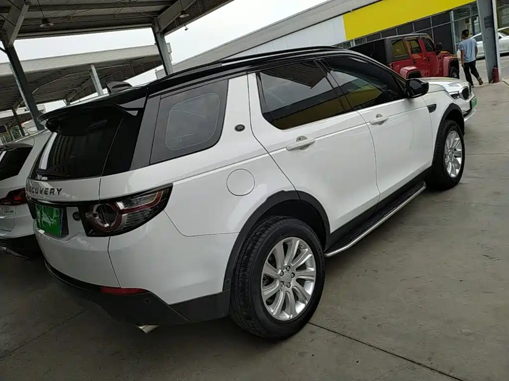 Land Rover Discovery Sport 2018 — фото 7