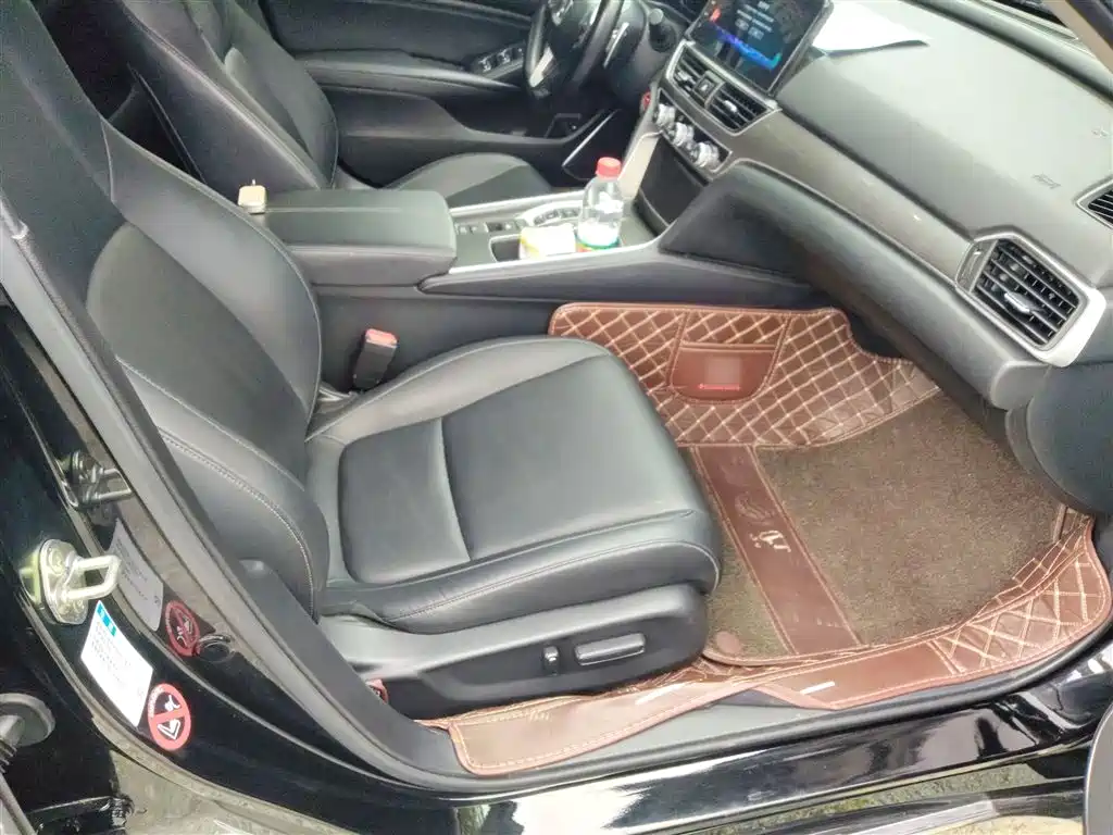 Honda Accord 2023 — фото 25