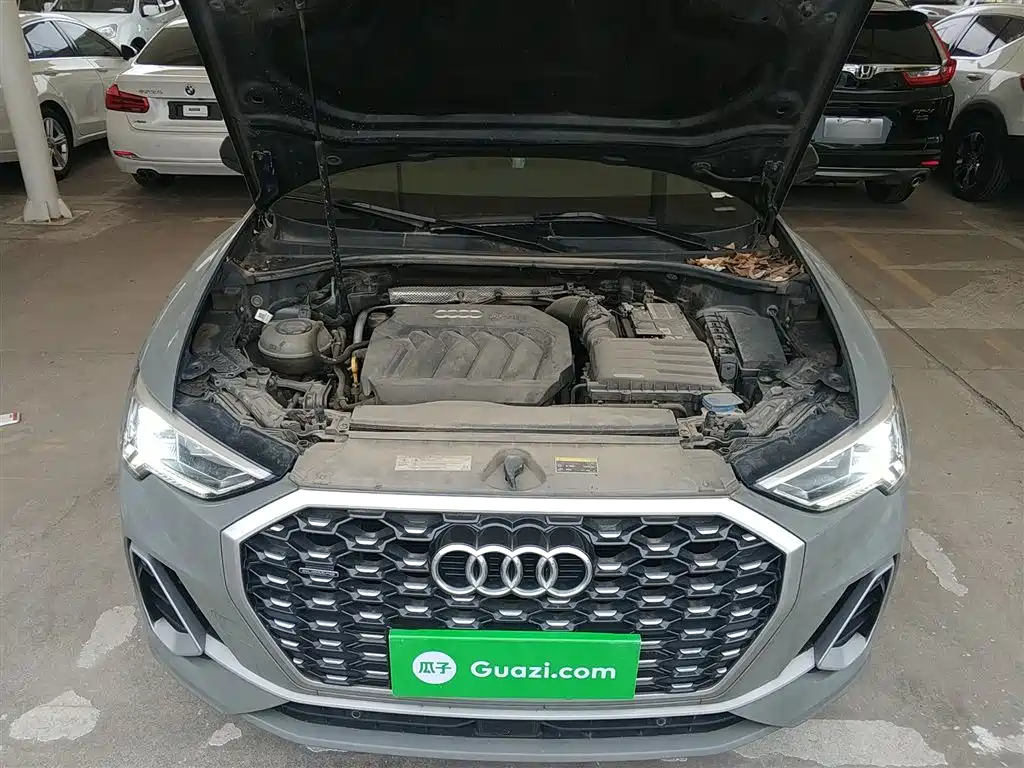 Audi Q3 Sportback 2020 — фото 16