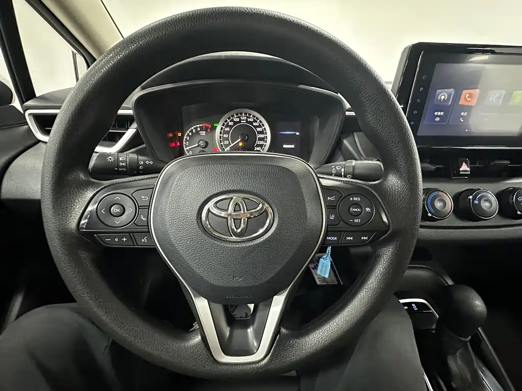 Toyota Corolla 2022 — фото 18