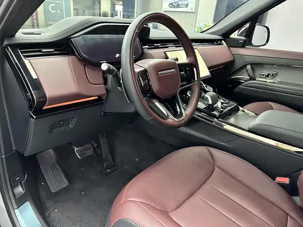Land Rover Range Rover Sport 2024