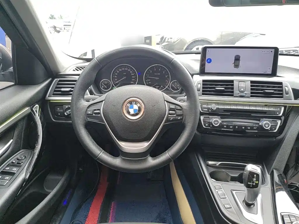 BMW 3 Series 2016 — фото 11